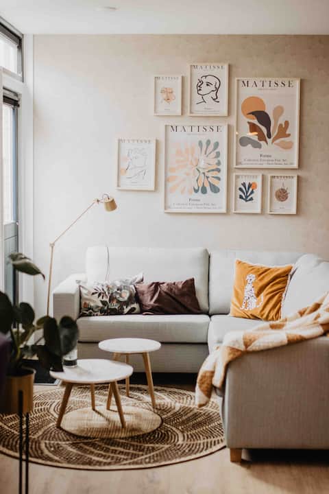 Near airport Amsterdam, The Hague and beach