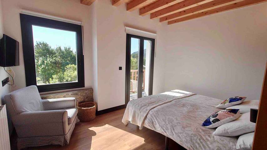 Caserío con piscina en Urdaibai. Ideal familias gallery image 4