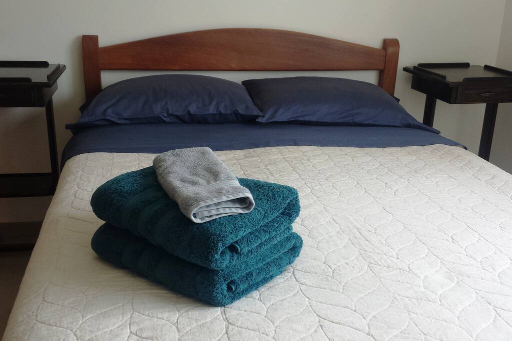 Private bedroom 1