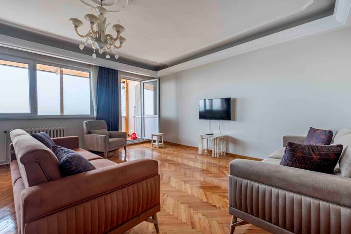 Luxury apartment with unique sea view in İstanbul