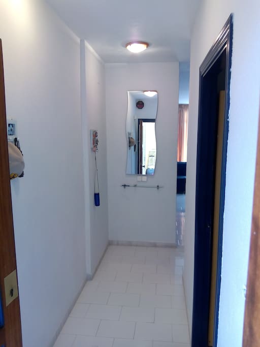 HALL / ENTRADA APARTAMENTO