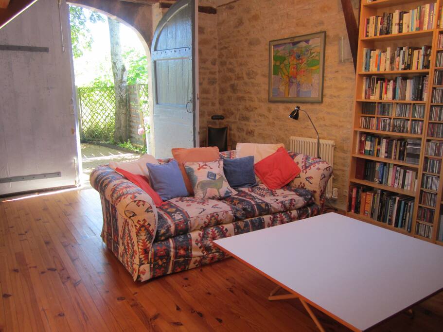 COMFY SOFAS