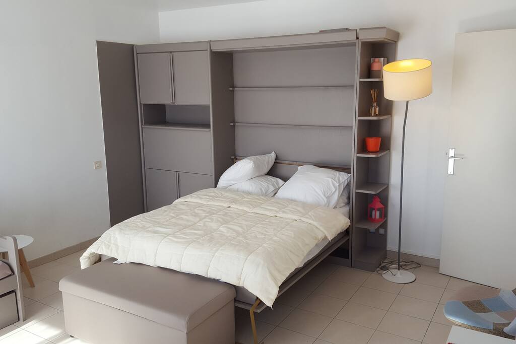 Un vrai lit armoire