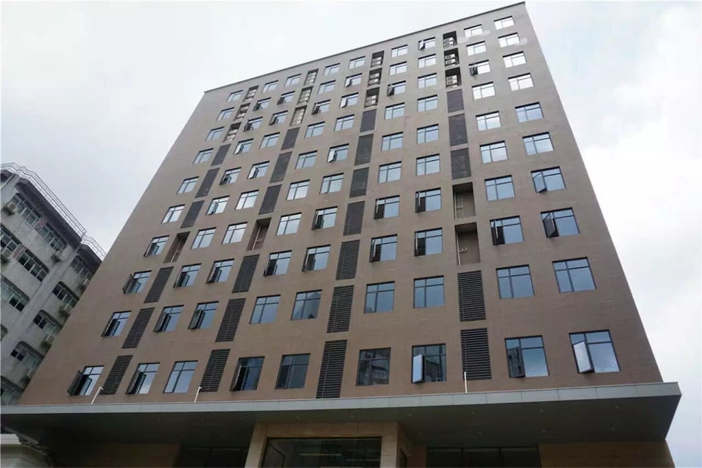 Apartment building