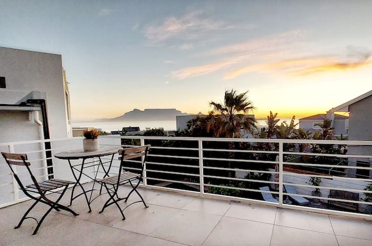 Modern peaceful apartment with views, pool & sauna