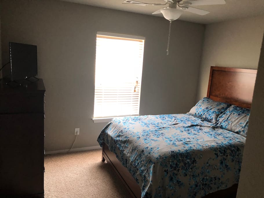 2nd Bedroom