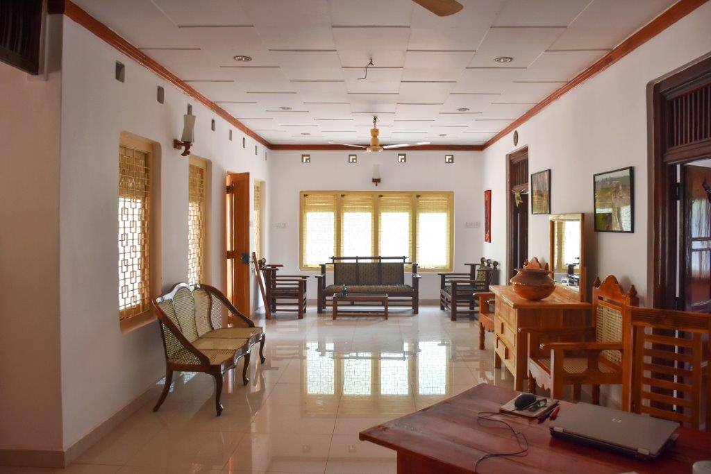 Lounge / Work Area