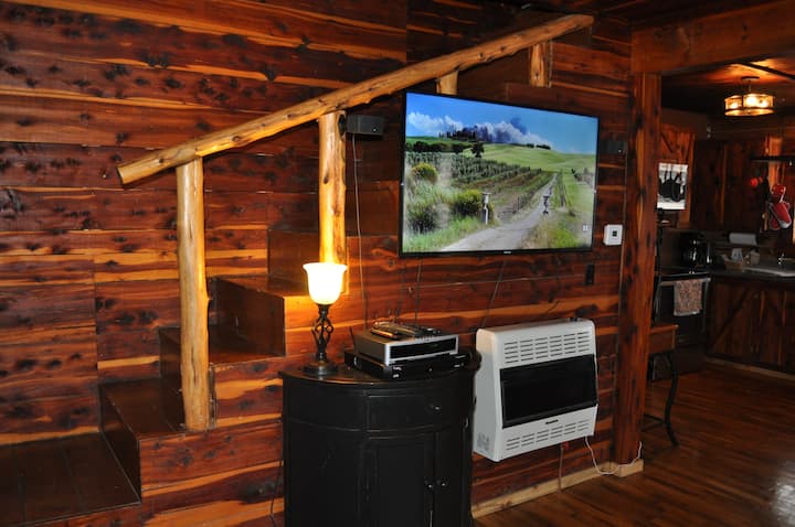 Martin Springs Cabin. - Franklin State Forest, Sherwood