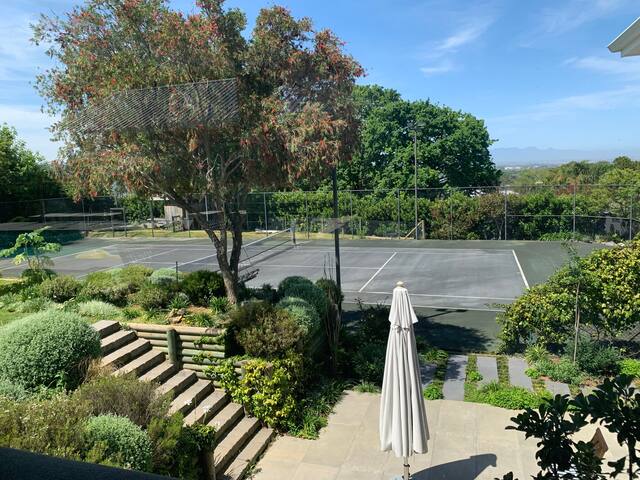 Constantia Greenbelt gallery image 2