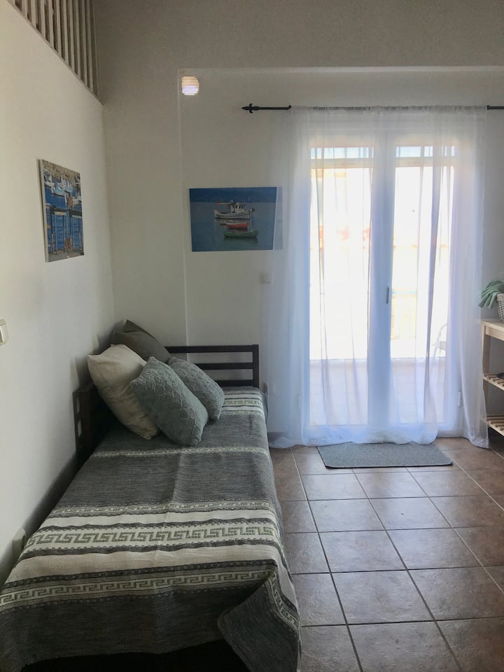 โซฟาเบดขนาดเท่าเตียงคู่