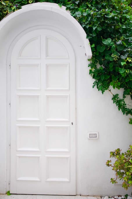 Porta interna dal giardino