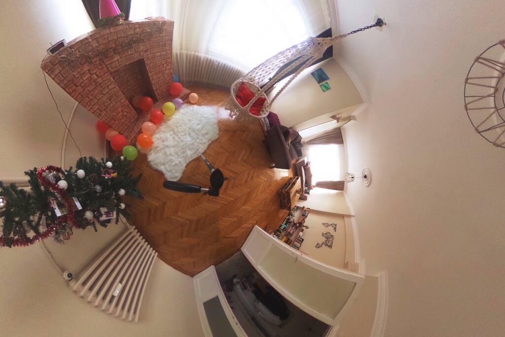 Living room 360