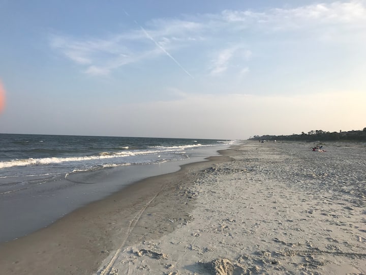 Hilton Head Condo | Walk To Beach + Pools/hot Tub - Hilton Head Island, SC