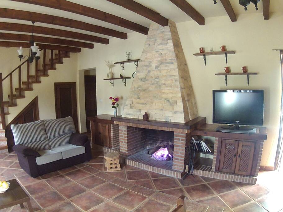 SALÓN COMEDOR