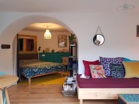 Chez Mlou studio for 2 people, private garden