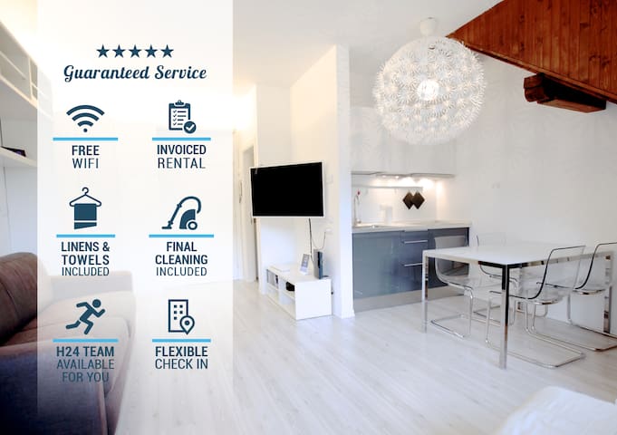 "CASATARVISIO CT2" 4pp Modern studio