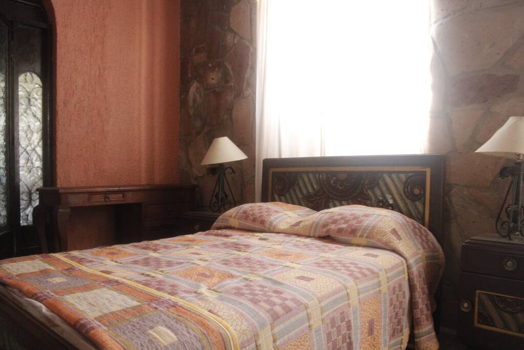 Cama king size