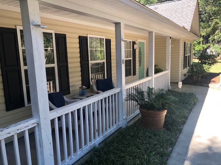 Martin's Manor just minutes from Parris Island! Houses for Rent in Beaufort, South Carolina