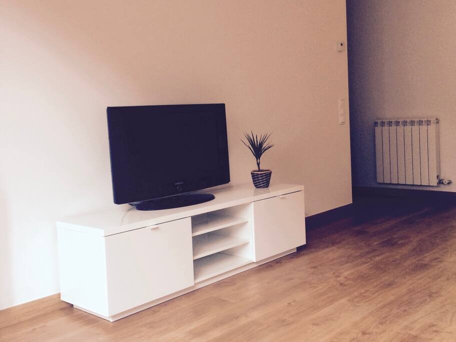 MENJADOR
DETALL TV