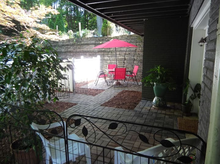 10 Best Airbnb Vacation Rentals In Waynesville, North Carolina