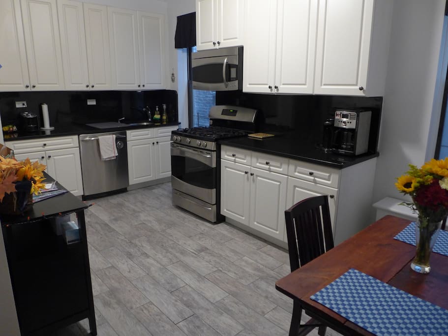 Very large kitchen complete with all culinary necessities.