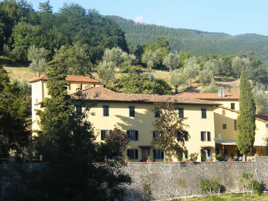 Villa Mario,front side