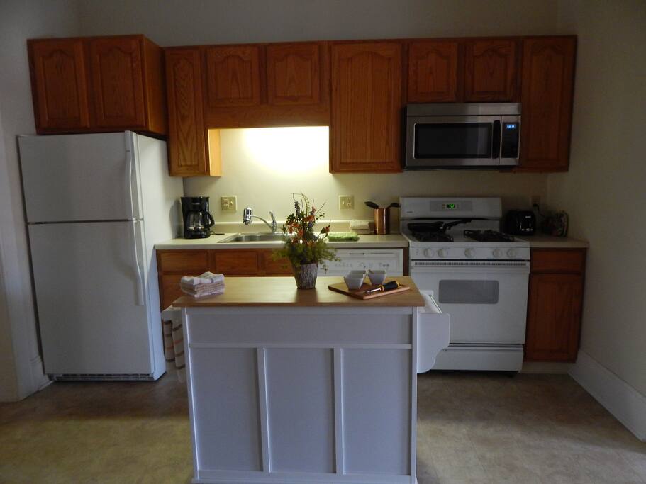 Large Eat In Kitchen