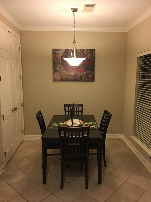 Dining area in kitchen