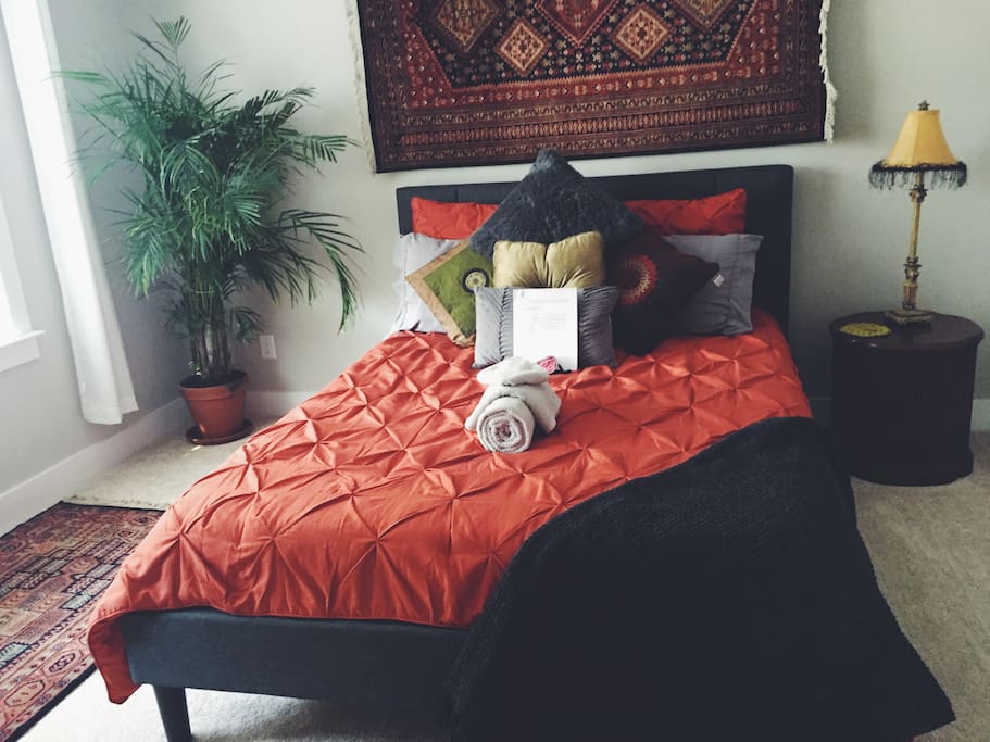 Comfortable queen bed