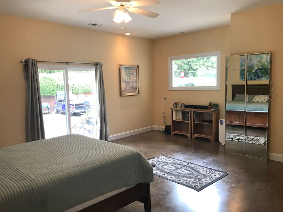 Bedroom - queen Tempurpedic with large walk in closet, outside exit