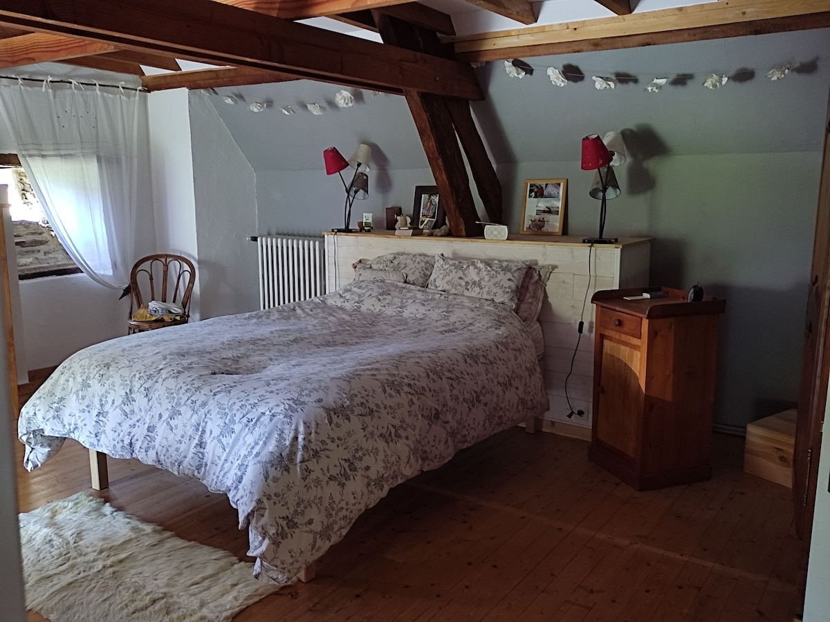 საძინებელი 1