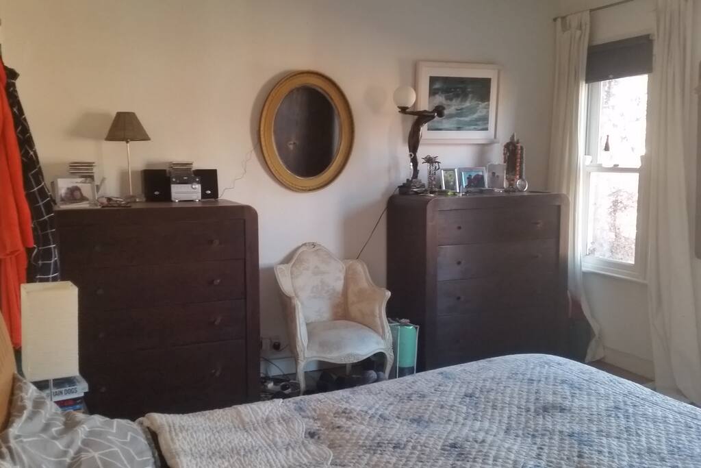 Double Bedroom pic 2