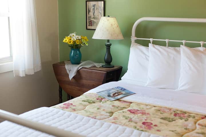 Inn & Spa at Cedar Falls Inn Guest Room