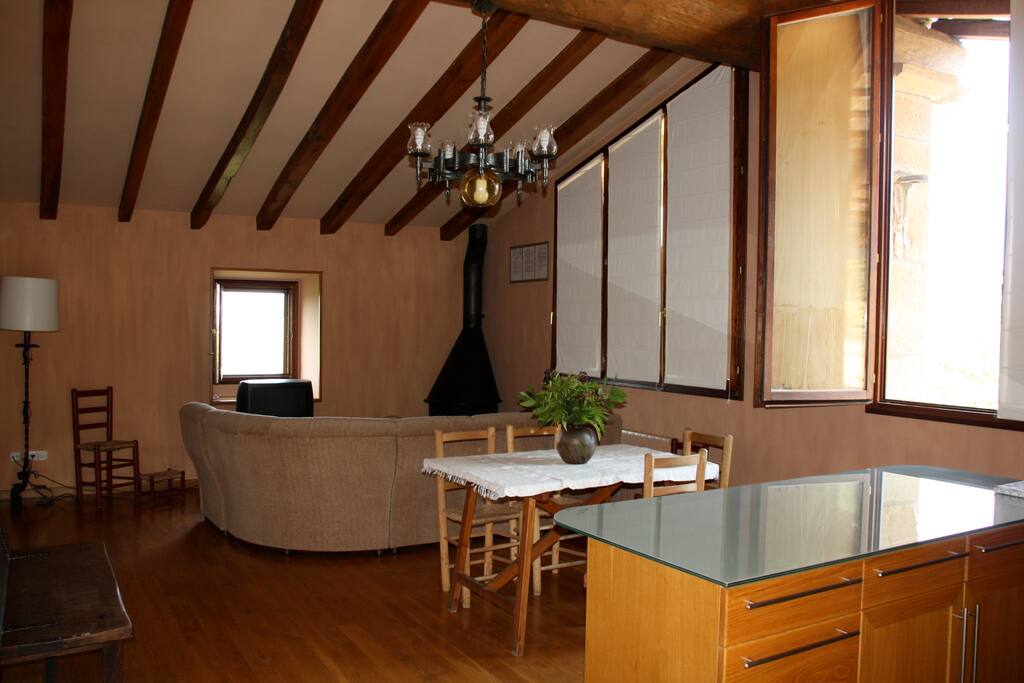 Sala con chimenea,living room with fireplace