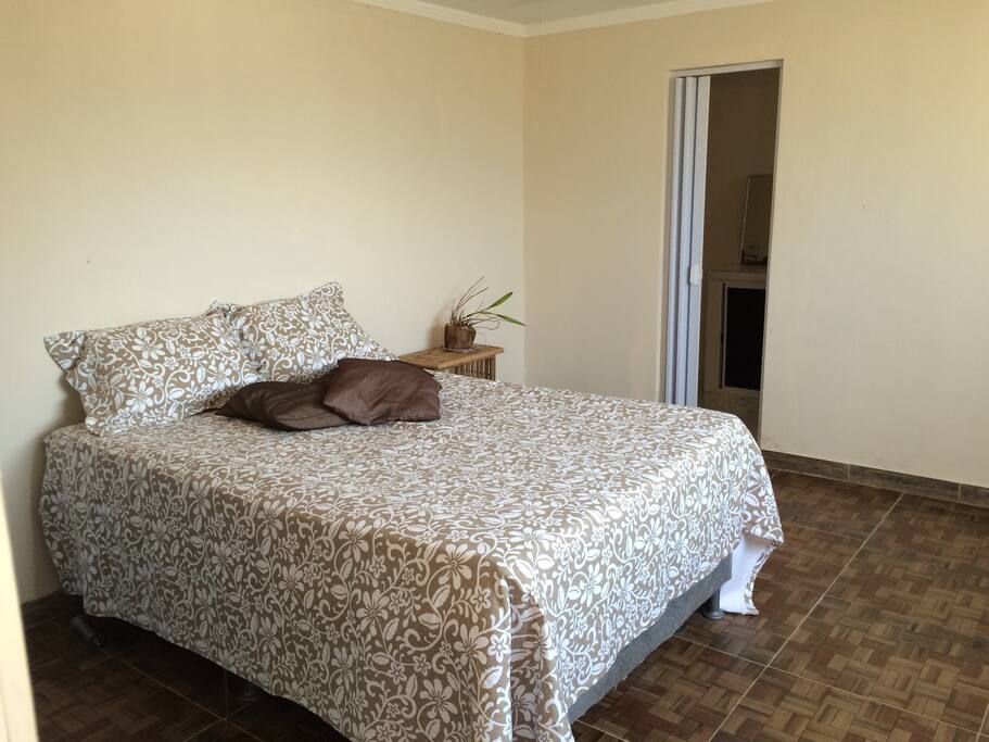 Suite 1