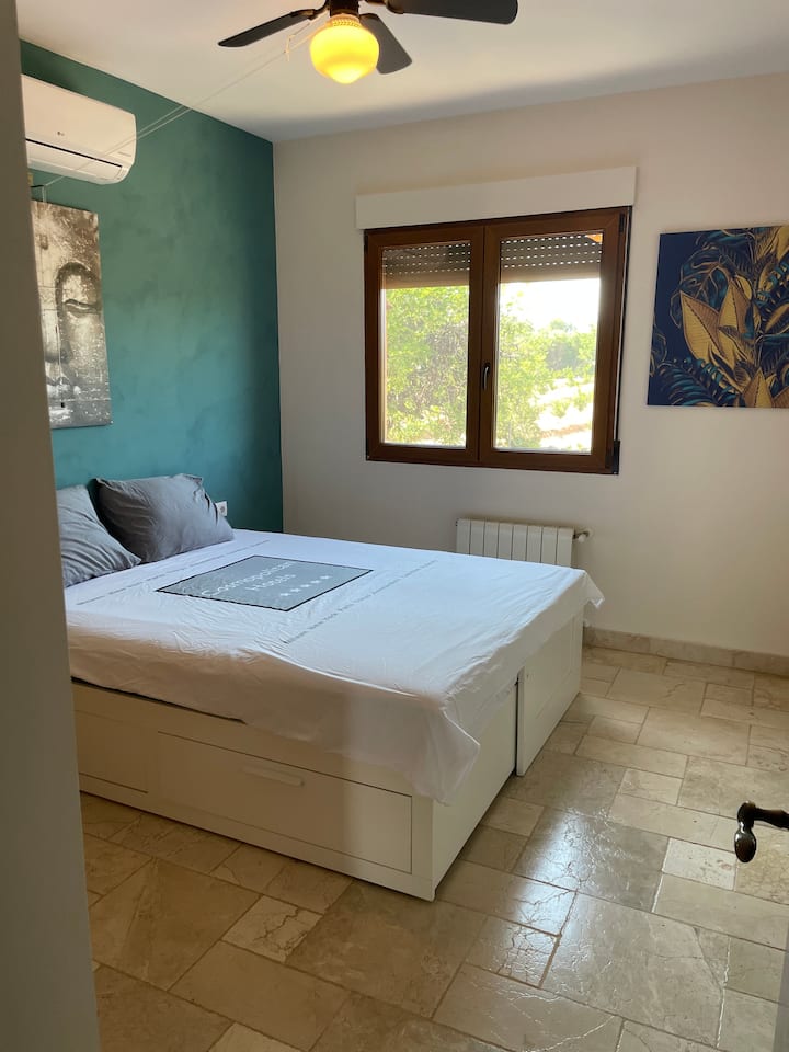 غرفة النوم 2