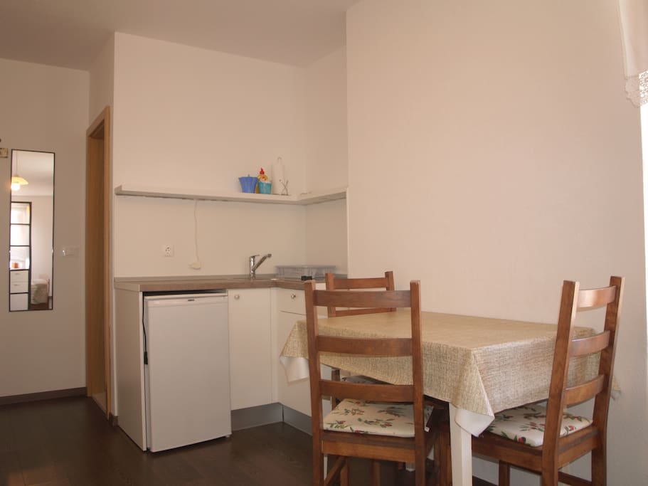 Small kitchen, but with everything you need :)