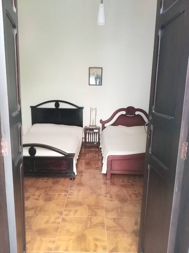 Complete house in the center of Pitalito