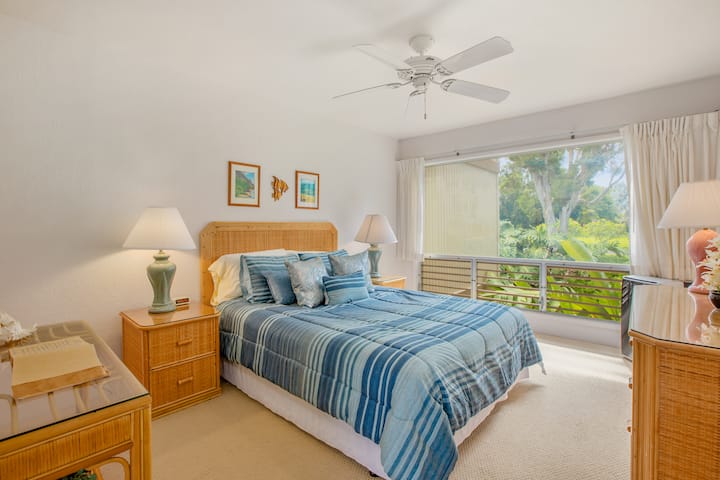 Спалня в апартамент на долния етаж