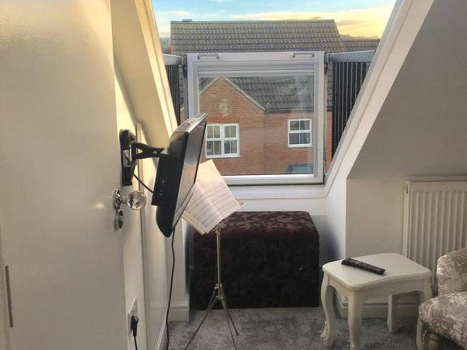 Guest room