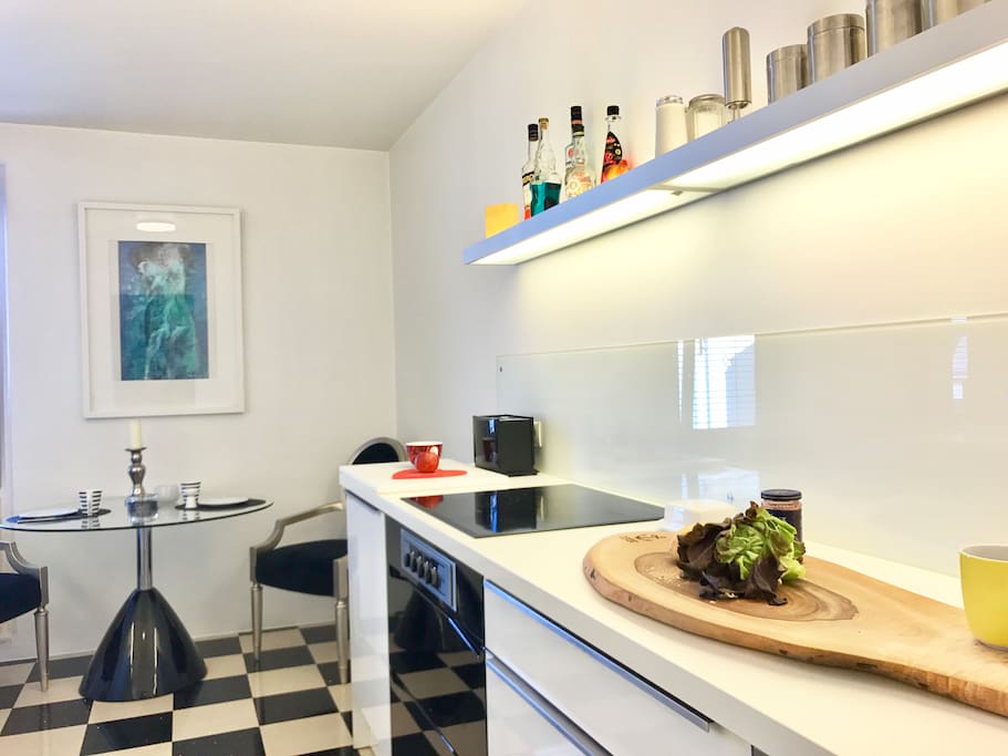 Huge open fully equipped Miele Kitchen with top of the line WMF appliances, Kettle, Porsche Design Coffee machine, Sandwich - maker, Toaster, Washing machine, Dryer and Dishwasher. - APARTMENT BUILT 2017*****