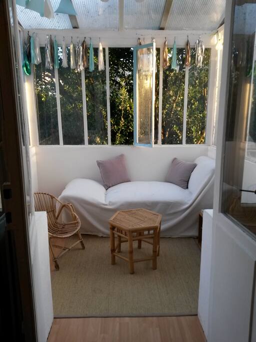 Une verrière pour aller au jardin.