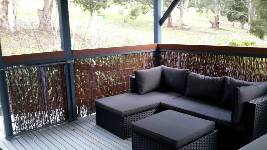 Lorne Holiday House, has Foxtel with Sport. gallery image 4