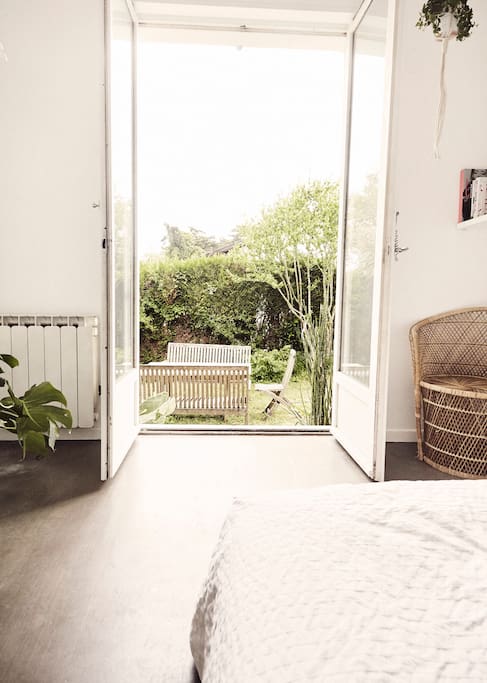 Perfect to wake up to on a summer morning!