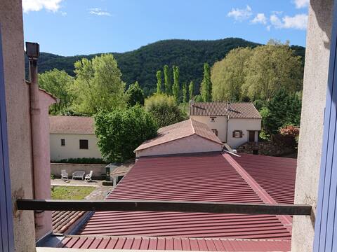 3 bedroom house in the Hauts-Cantons.