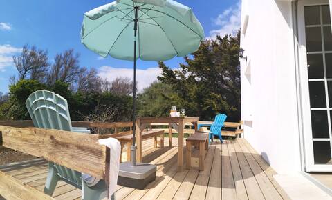 The Land-Sea House