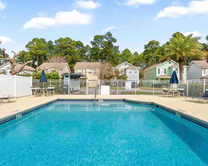 Chic King Bed Private Room in Santa Rosa Beach Houses for Rent in