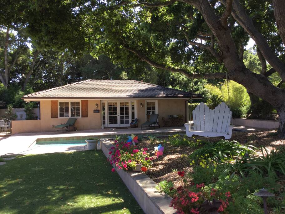 Sunny Casita Robles