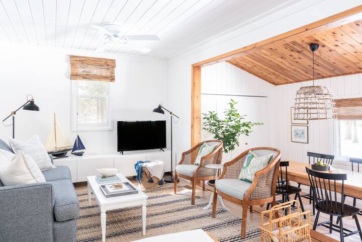 7 Best Airbnb Sauble Beach Places to Stay 2 1de14fd6 1f3a 4d27 9a7e 82e7cf4d170c