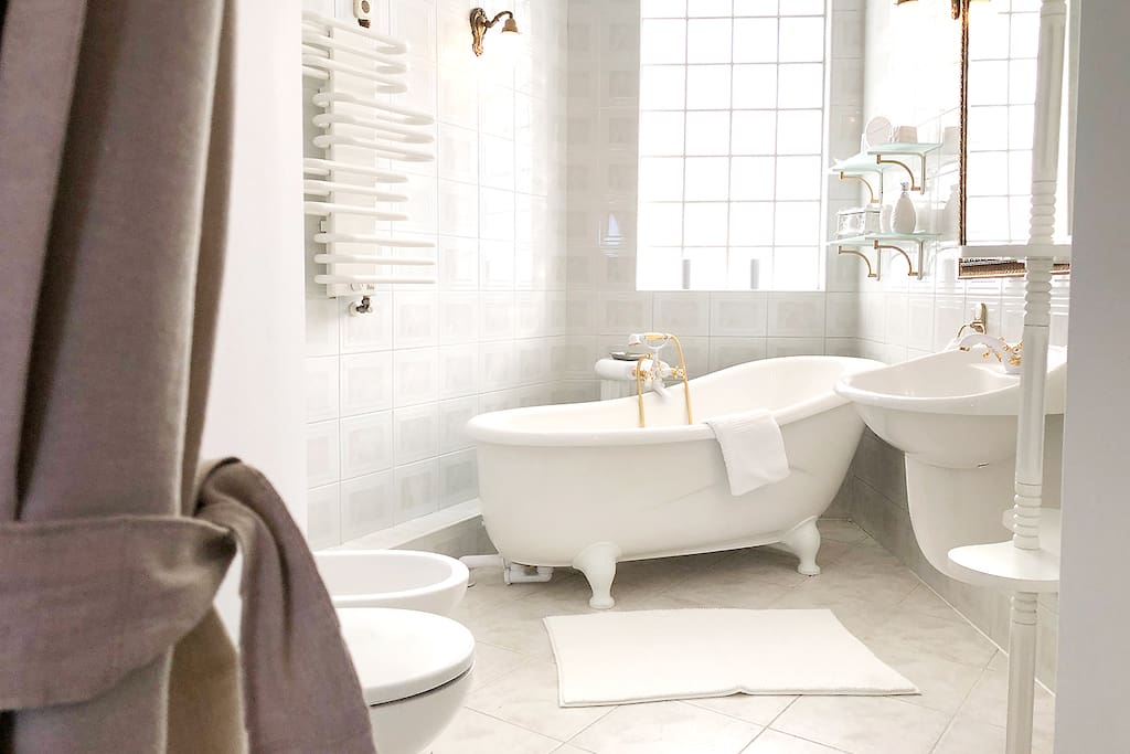Bathroom 2
